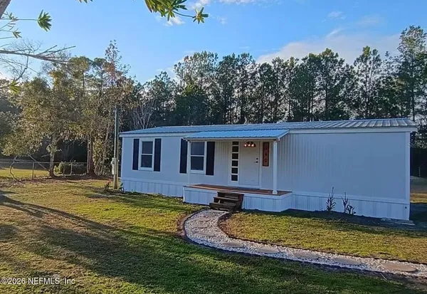 $174,000 | 140 Coolwater Avenue, Satsuma, FL 32189