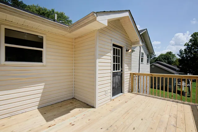 $229,900 | 307 Ridgecrest Drive, LaFayette, GA 30728