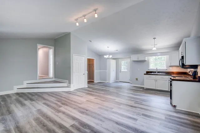 $229,900 | 307 Ridgecrest Drive, LaFayette, GA 30728