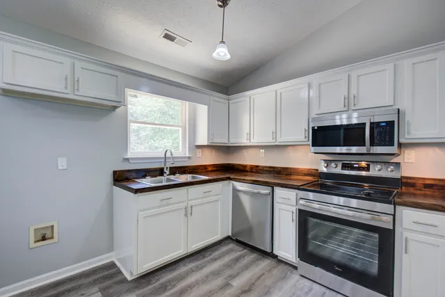 $229,900 | 307 Ridgecrest Drive, LaFayette, GA 30728