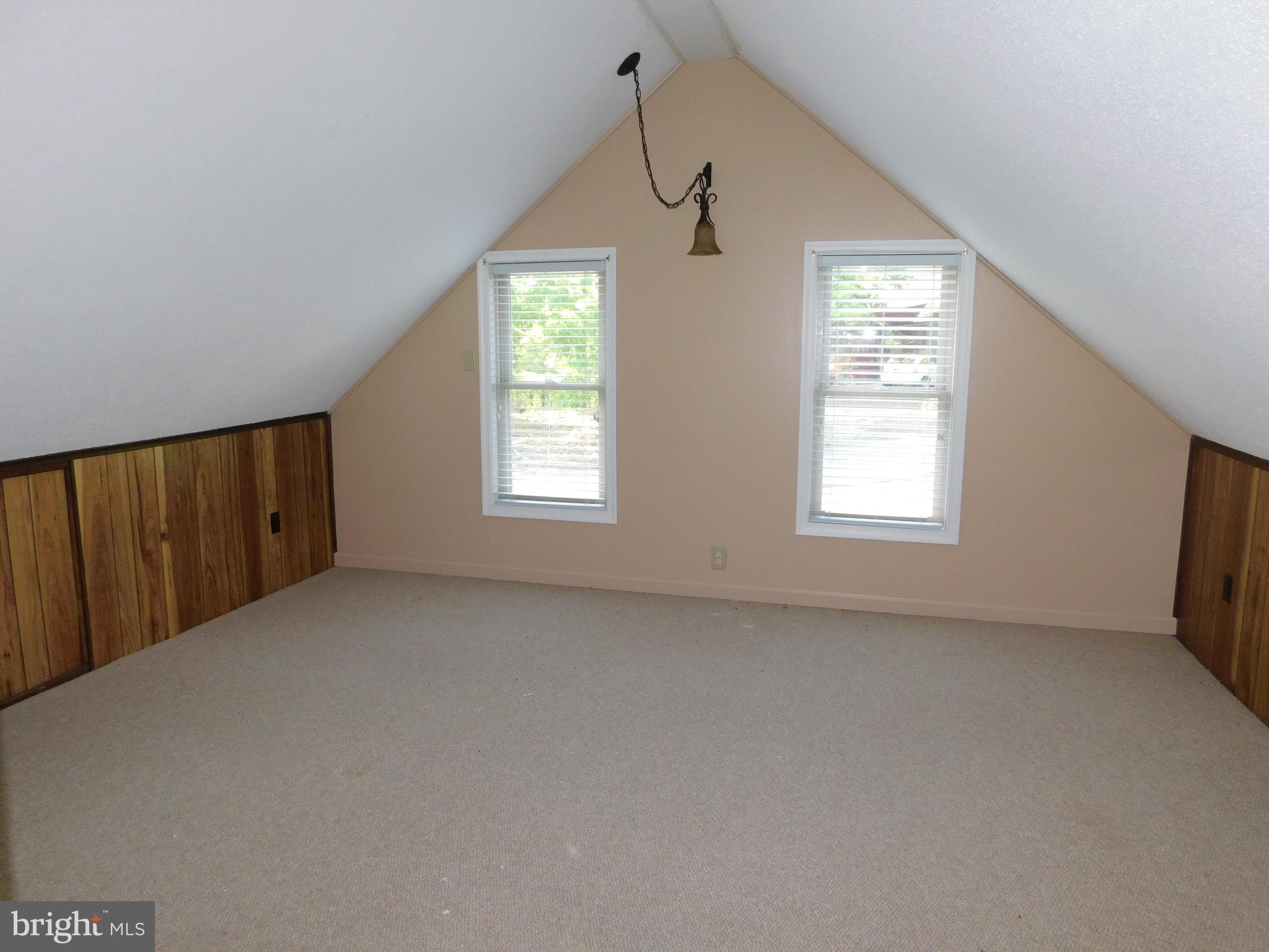 301 Animikean Ridge Hedgesville, WV 25427 - Photo 36 of 51 Loft