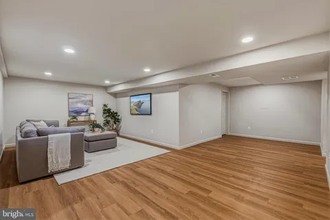 $1,199,999 | 1331 Deep Run Lane, Reston, VA 20190