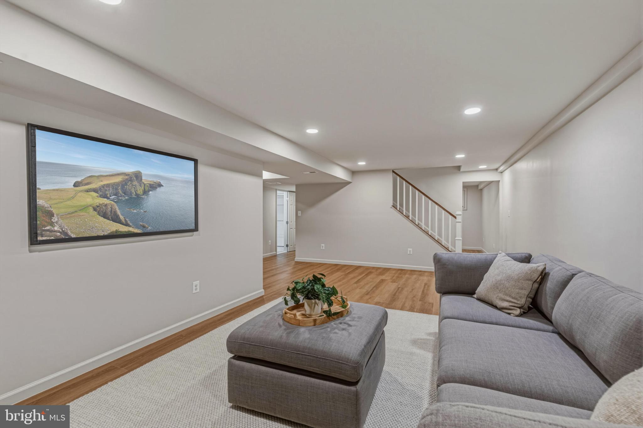 1331 Deep Run Lane Reston, VA 20190 - Photo 38 of 51 a living room with furniture and a couch