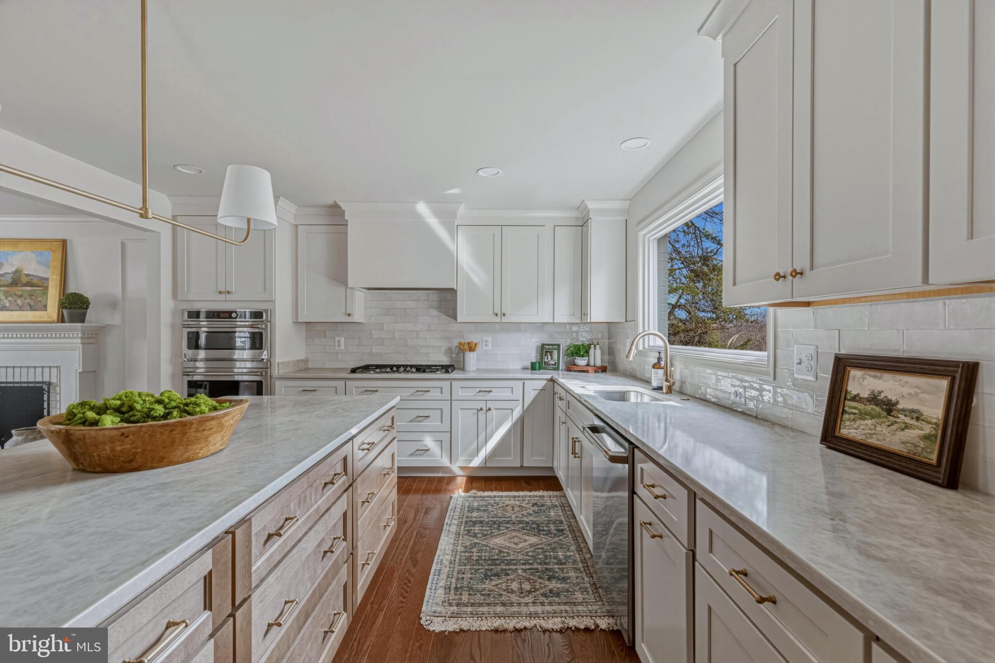 1331 Deep Run Lane Reston, VA 20190 - Photo 9 of 51 a kitchen with granite countertop lots of counter top space