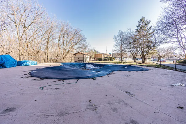 $1,650 | 1 Renaissance Place, Unit 1216, Palatine, IL 60067