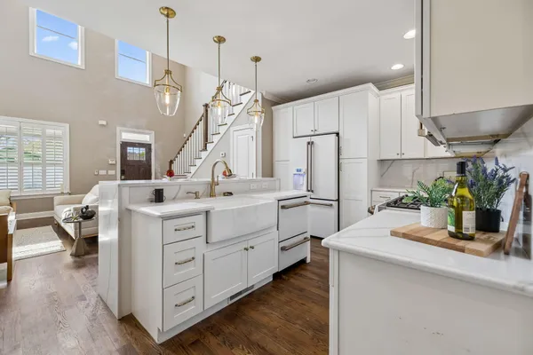 $890,000 | 619 East 16th Street, Chattanooga, TN 37408