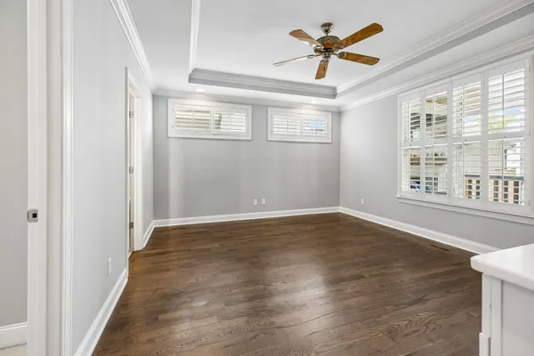 $890,000 | 619 East 16th Street, Chattanooga, TN 37408