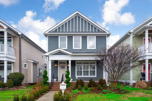 $890,000 | 619 East 16th Street, Chattanooga, TN 37408