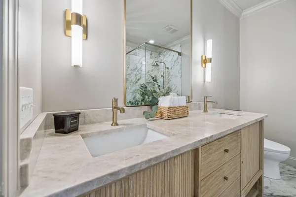 $890,000 | 619 East 16th Street, Chattanooga, TN 37408