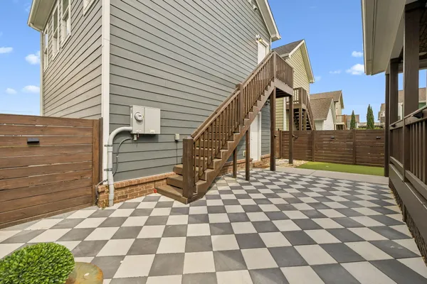 $890,000 | 619 East 16th Street, Chattanooga, TN 37408