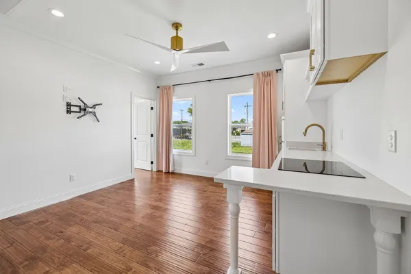 $890,000 | 619 East 16th Street, Chattanooga, TN 37408