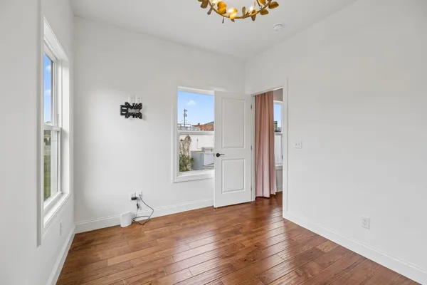 $890,000 | 619 East 16th Street, Chattanooga, TN 37408