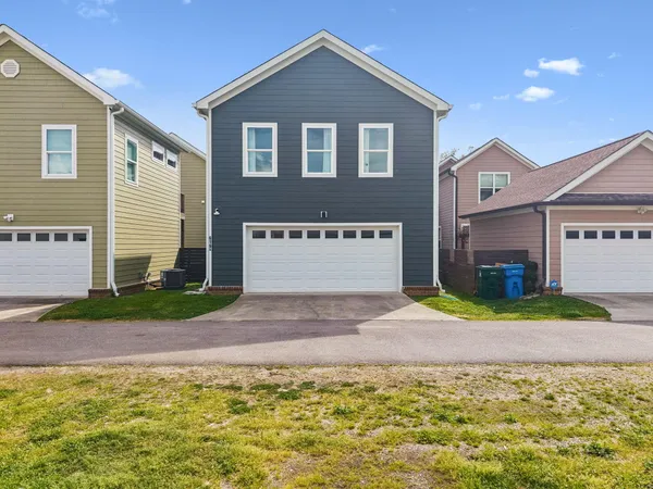 $890,000 | 619 East 16th Street, Chattanooga, TN 37408