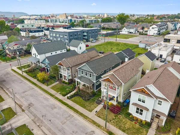 $890,000 | 619 East 16th Street, Chattanooga, TN 37408