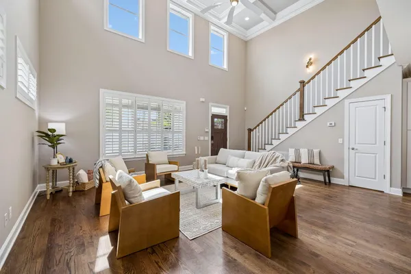 $890,000 | 619 East 16th Street, Chattanooga, TN 37408