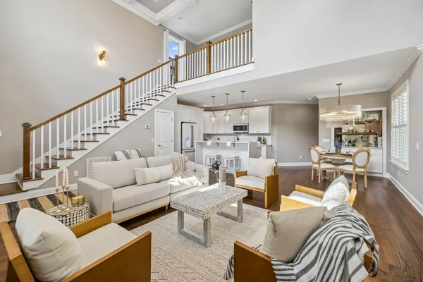 $890,000 | 619 East 16th Street, Chattanooga, TN 37408