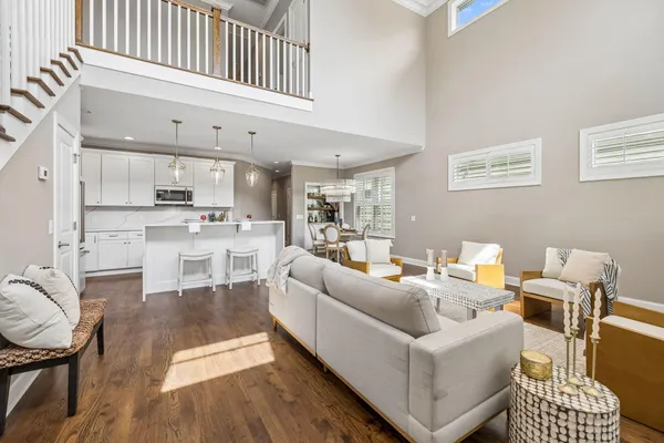 $890,000 | 619 East 16th Street, Chattanooga, TN 37408