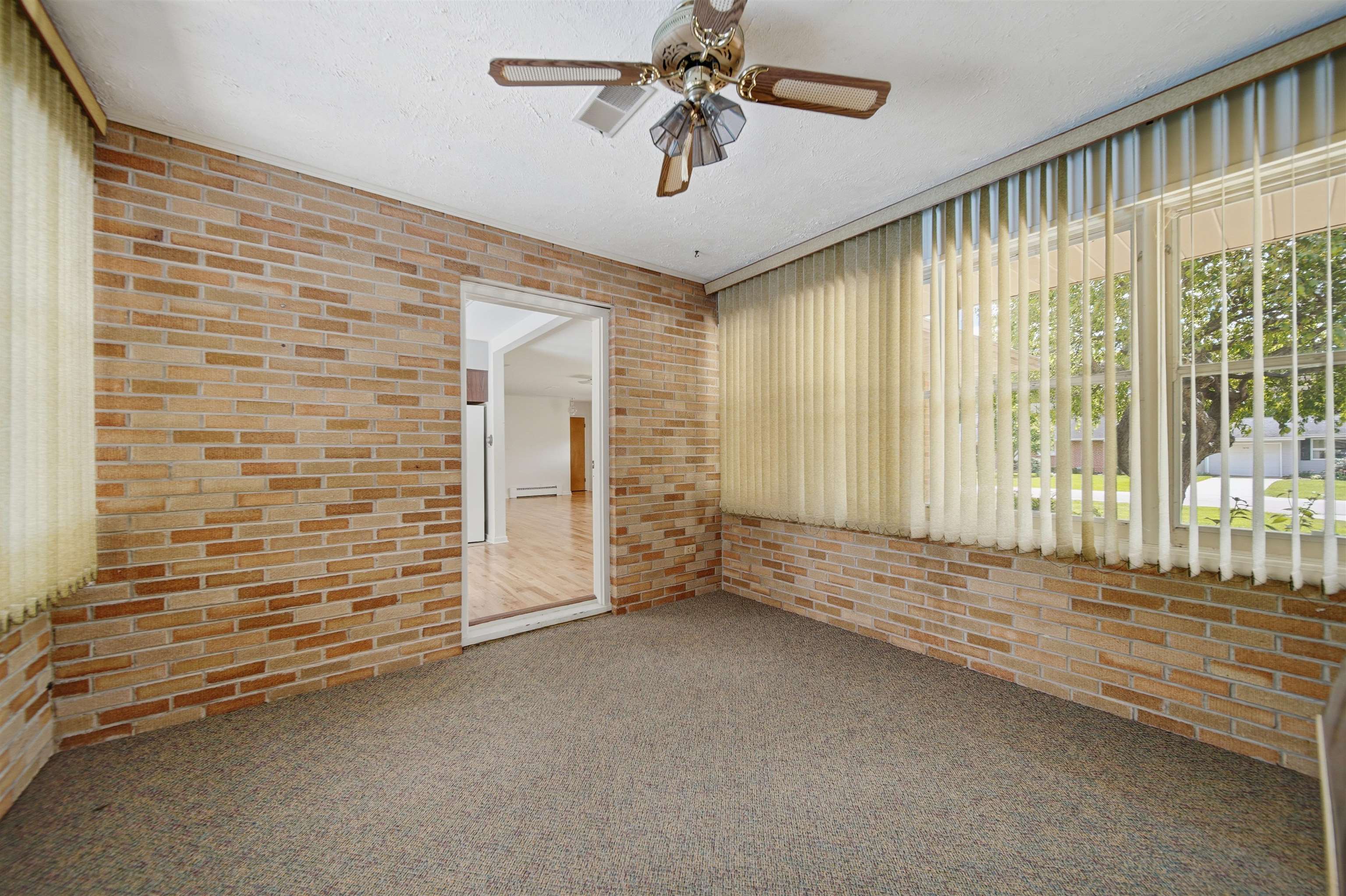 1213 Douglas Terrace Dixon, IL 61021 - Photo 32 of 49 a view of an empty room with a window