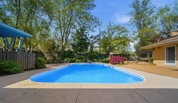 $359,900 | 1213 Douglas Terrace, Dixon, IL 61021