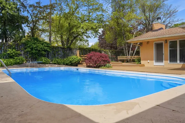 $359,900 | 1213 Douglas Terrace, Dixon, IL 61021
