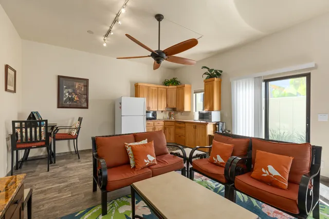 $1,950,000 | 77-6430 Pualani Street, Kailua-Kona, HI 96740