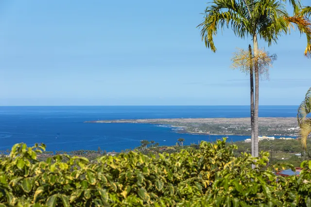 $1,950,000 | 77-6430 Pualani Street, Kailua-Kona, HI 96740