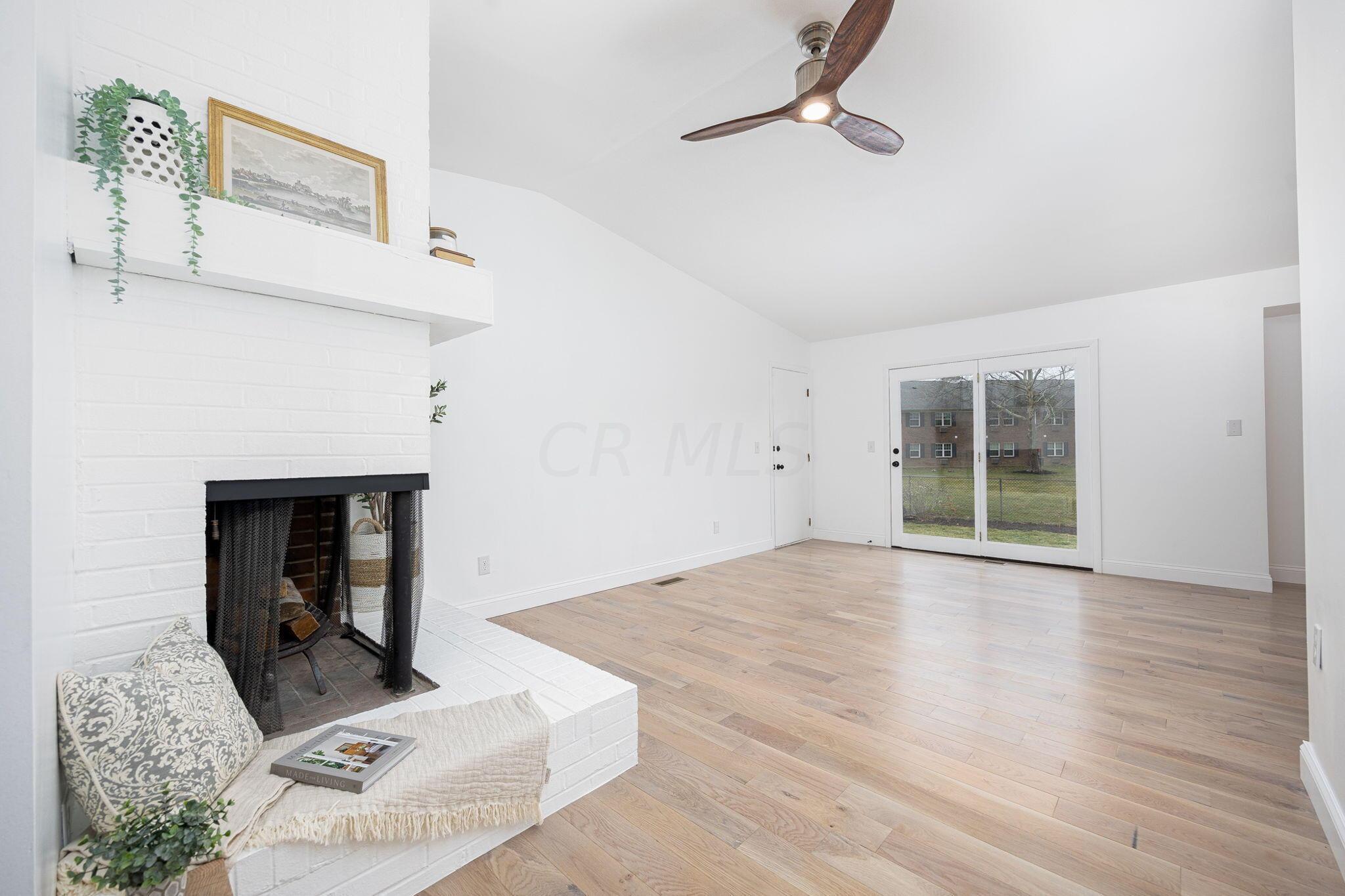 5481 Blue Ash Road Columbus, OH 43229 - Photo 4 of 61 20-web-or-mls-5481 Blue Ash Road 019