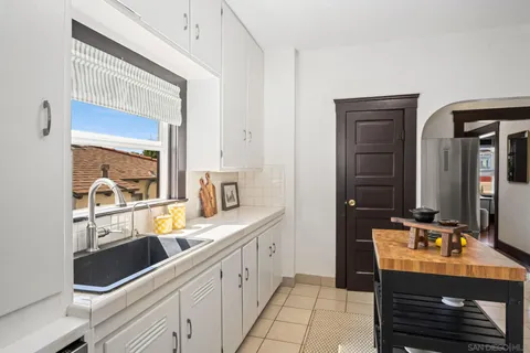 $1,550,000 | 2445 A Street, San Diego, CA 92102