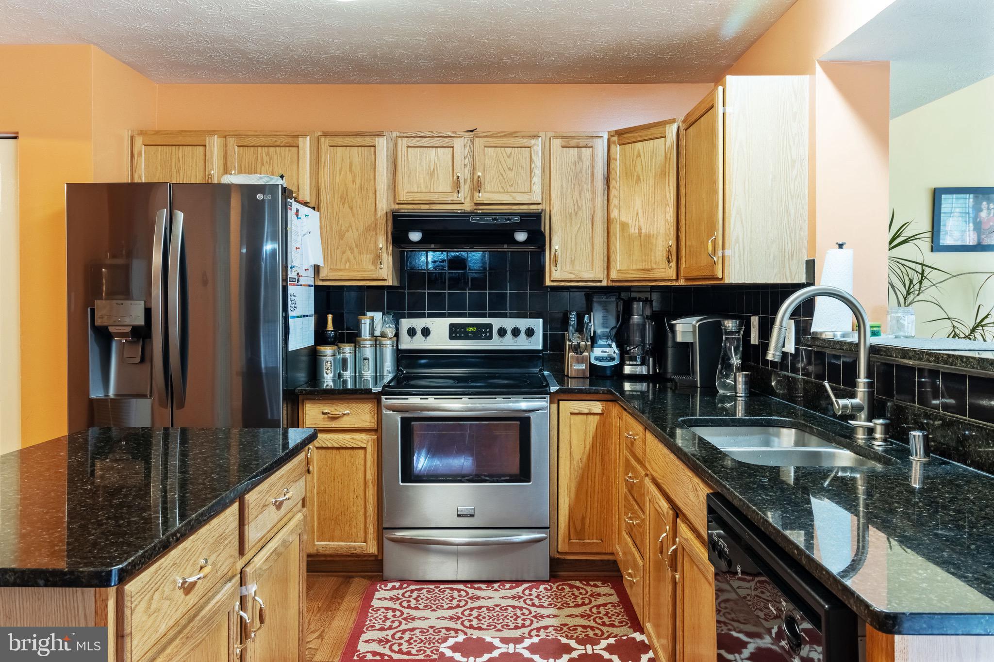 7751 Rotherham Drive Hanover, MD 21076 - Photo 13 of 42 Granite Countertops