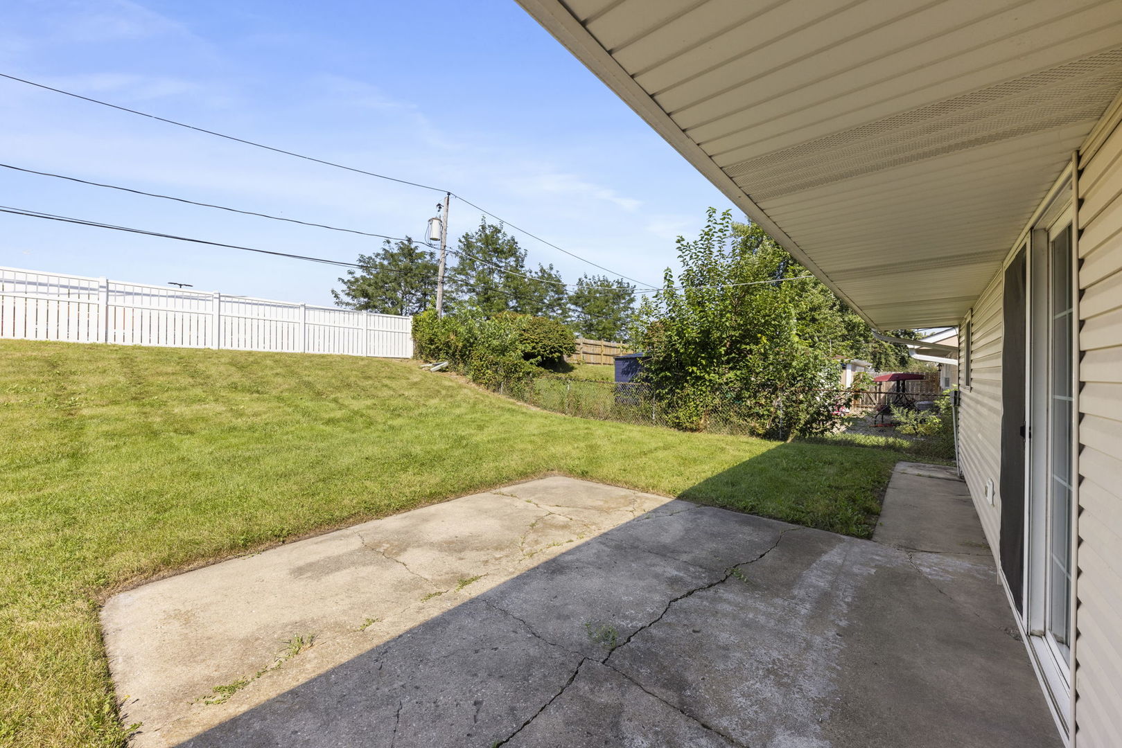 52 Beacon Avenue Romeoville, IL 60446 - Photo 18 of 22 Gallery Image 18