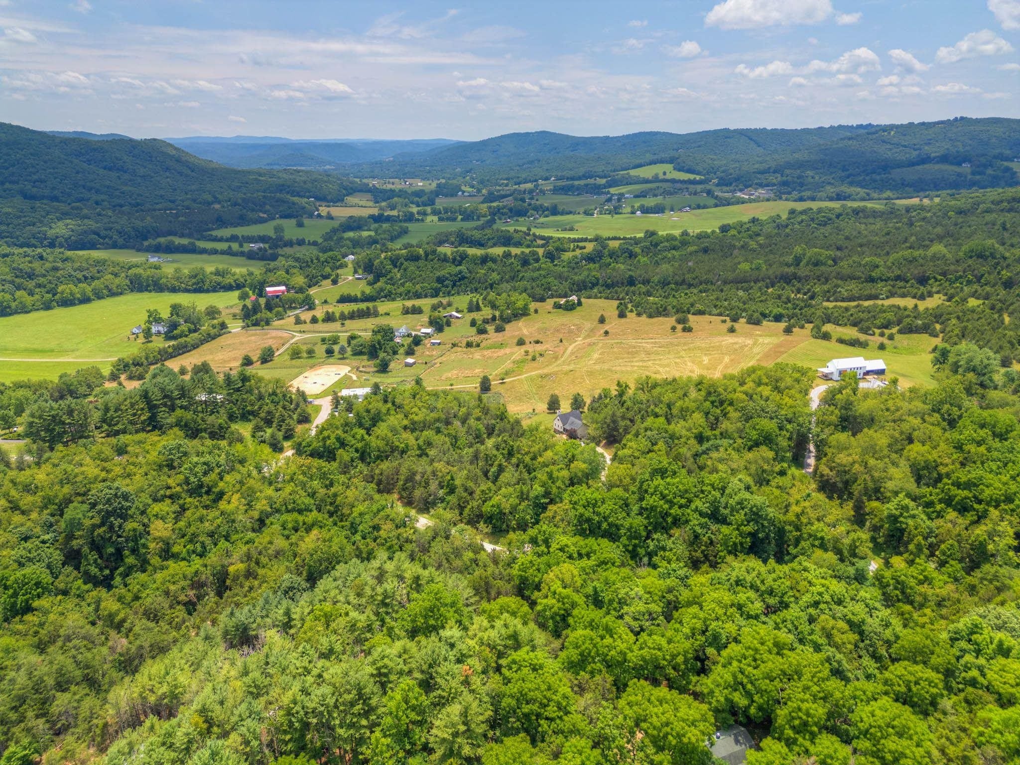 3250 Deer Run Road Blacksburg, VA 24060 - Photo 25 of 28 Gallery Image 25