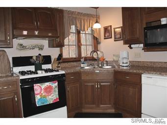 4903 S Road Waterloo, IL 62298 - Photo 7 of 24