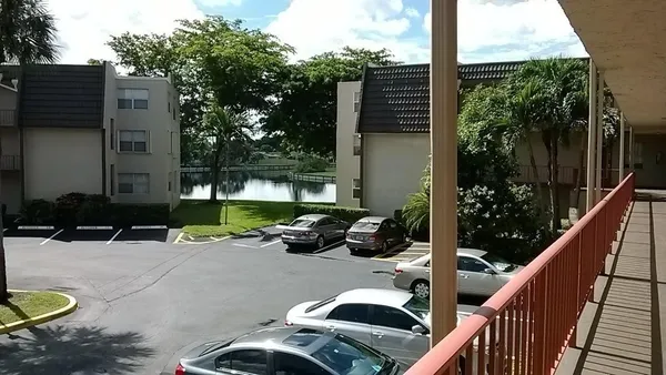 $95,999 | 9360 Lime Bay Boulevard, Unit 207, Tamarac, FL 33321