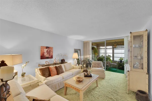 $95,999 | 9360 Lime Bay Boulevard, Unit 207, Tamarac, FL 33321