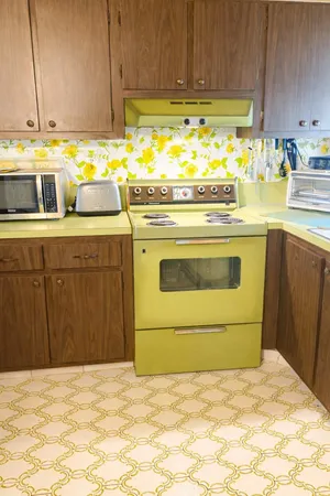 $95,999 | 9360 Lime Bay Boulevard, Unit 207, Tamarac, FL 33321