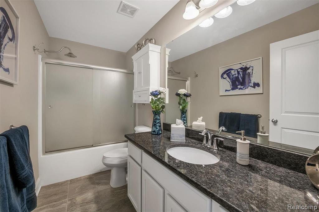 147 Sedum Road Howell, MI 48843 - Photo 18 of 34