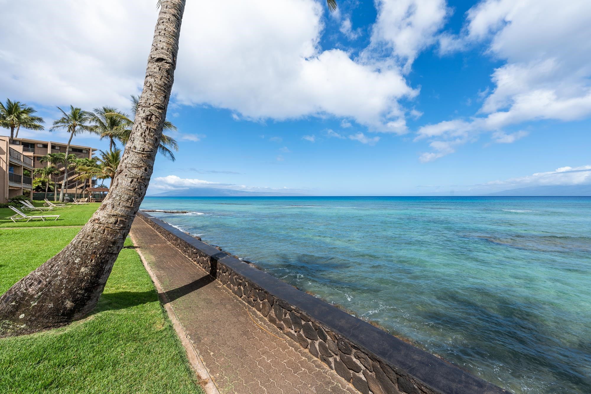 3833 Lower Honoapiilani Road, Unit B103 Lahaina, HI 96761 - Photo 27 of 45 Gallery Image 27