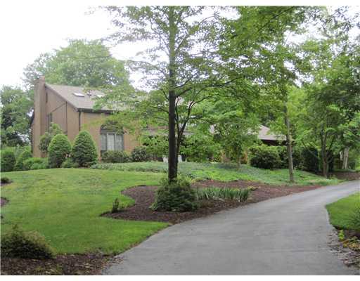 4491 Hilty Road Murrysville, PA 15668 - Photo 2 of 18 Exterior Front. Paved Driveway