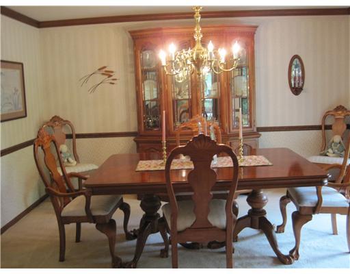 4491 Hilty Road Murrysville, PA 15668 - Photo 12 of 18 Dining Room. Formal Dining Room