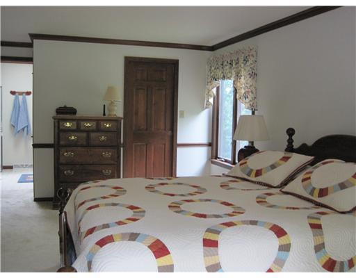 4491 Hilty Road Murrysville, PA 15668 - Photo 17 of 18 Master Bedroom. Spacious Bedroom