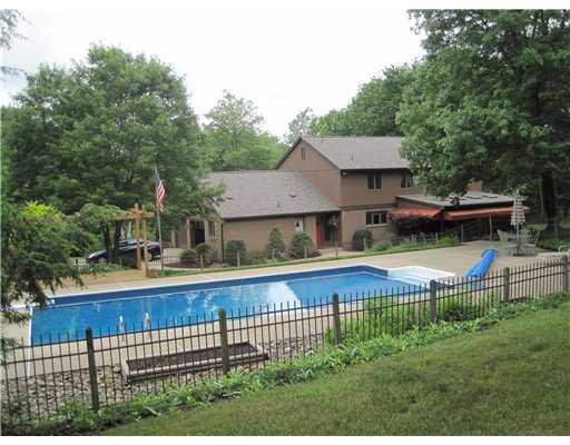 4491 Hilty Road Murrysville, PA 15668 - Photo 6 of 18 Swimming Pool/Hot Tub/Sauna. Beautiful Swimming Pool
