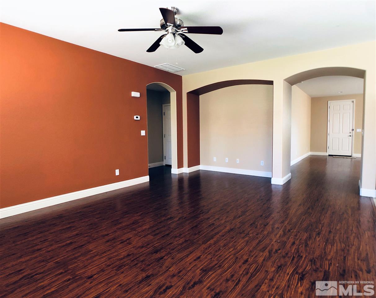 560 Luciana Drive Reno, NV 89521 - Photo 8 of 25 Photo 8