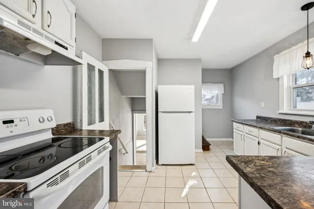 $425,000 | 26 East Holly, Haddon Township, NJ 08107