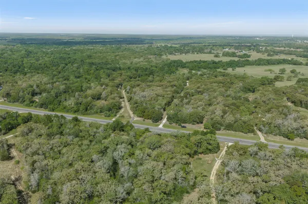 $169,900 | 2642 Highway 77, Rockdale, TX 76567