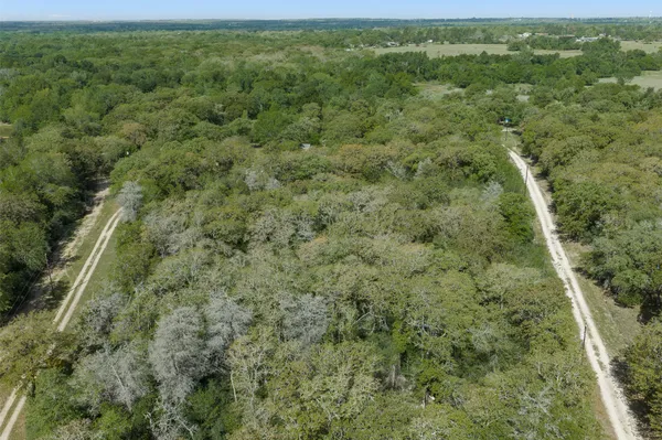 $169,900 | 2642 Highway 77, Rockdale, TX 76567