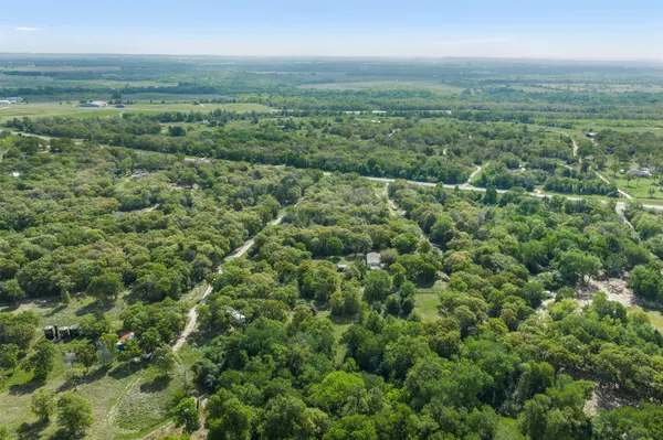 $169,900 | 2642 Highway 77, Rockdale, TX 76567