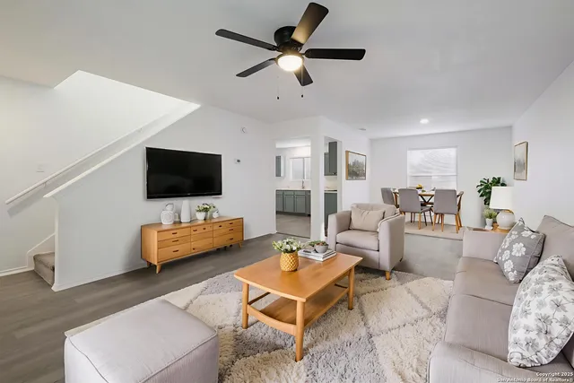 $1,800 | 3506 Moss Meadow, San Antonio, TX 78222