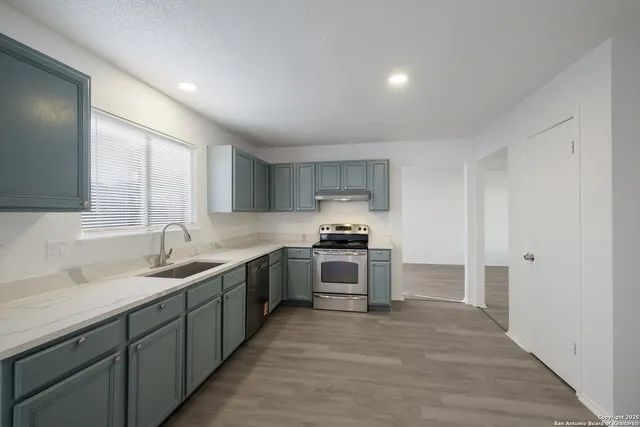 $1,800 | 3506 Moss Meadow, San Antonio, TX 78222