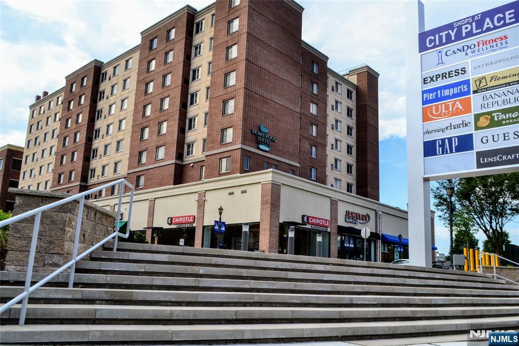 5311 City Place Edgewater, NJ 07020 - Photo 34 of 36