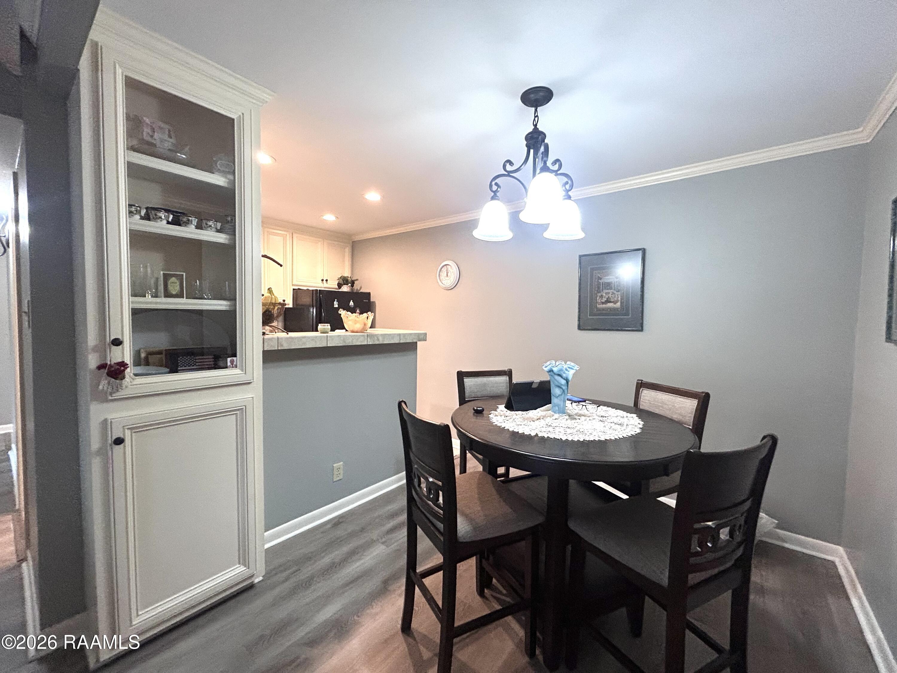220 Doucet Road, Unit 252G Lafayette, LA 70503 - Photo 2 of 8 Dining